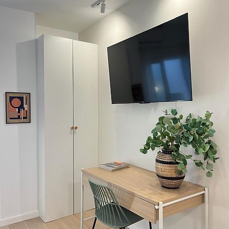 Loft Con Wifi Lavadora Secadora Cama Agradable Muy Proximo Valenciaアパートメント エクステリア 写真
