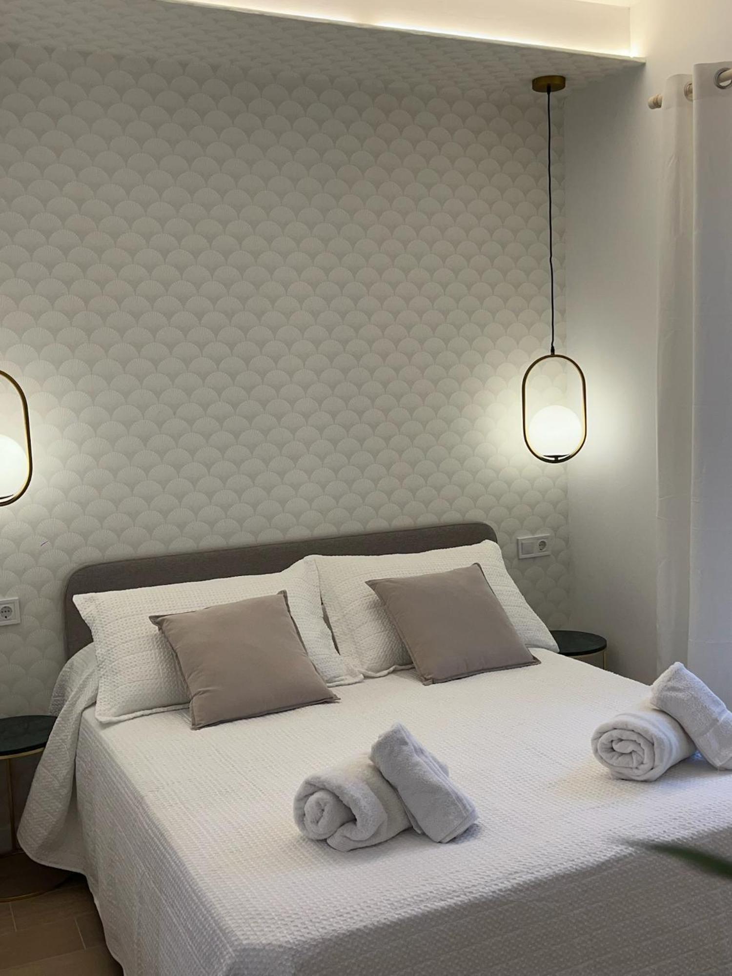 Loft Con Wifi Lavadora Secadora Cama Agradable Muy Proximo Valenciaアパートメント エクステリア 写真