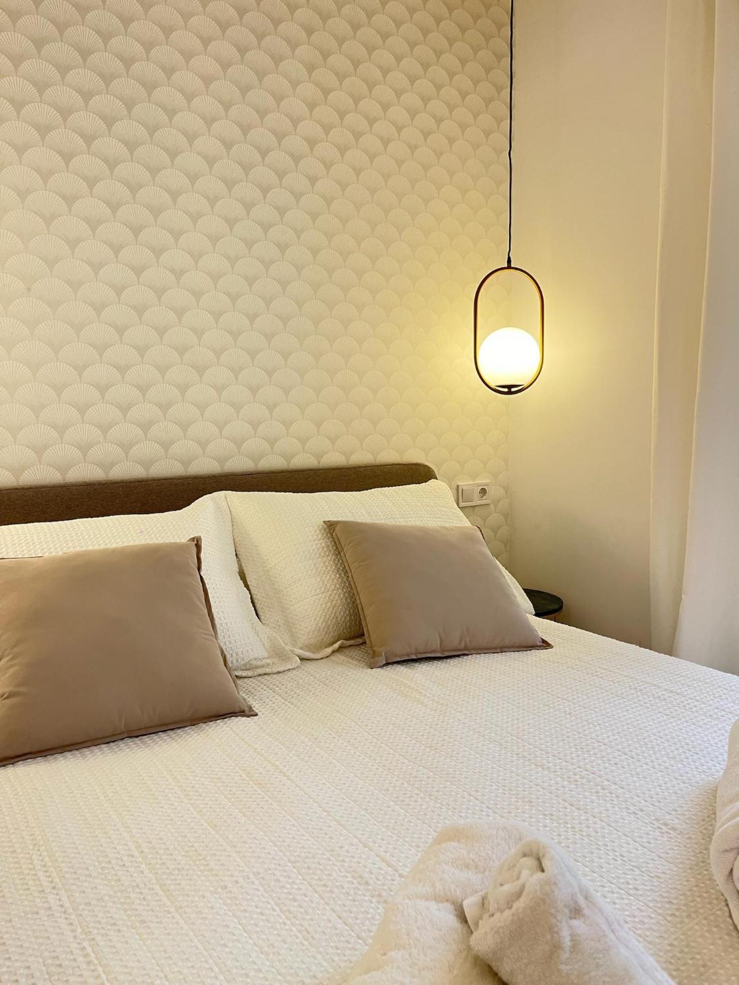 Loft Con Wifi Lavadora Secadora Cama Agradable Muy Proximo Valenciaアパートメント エクステリア 写真