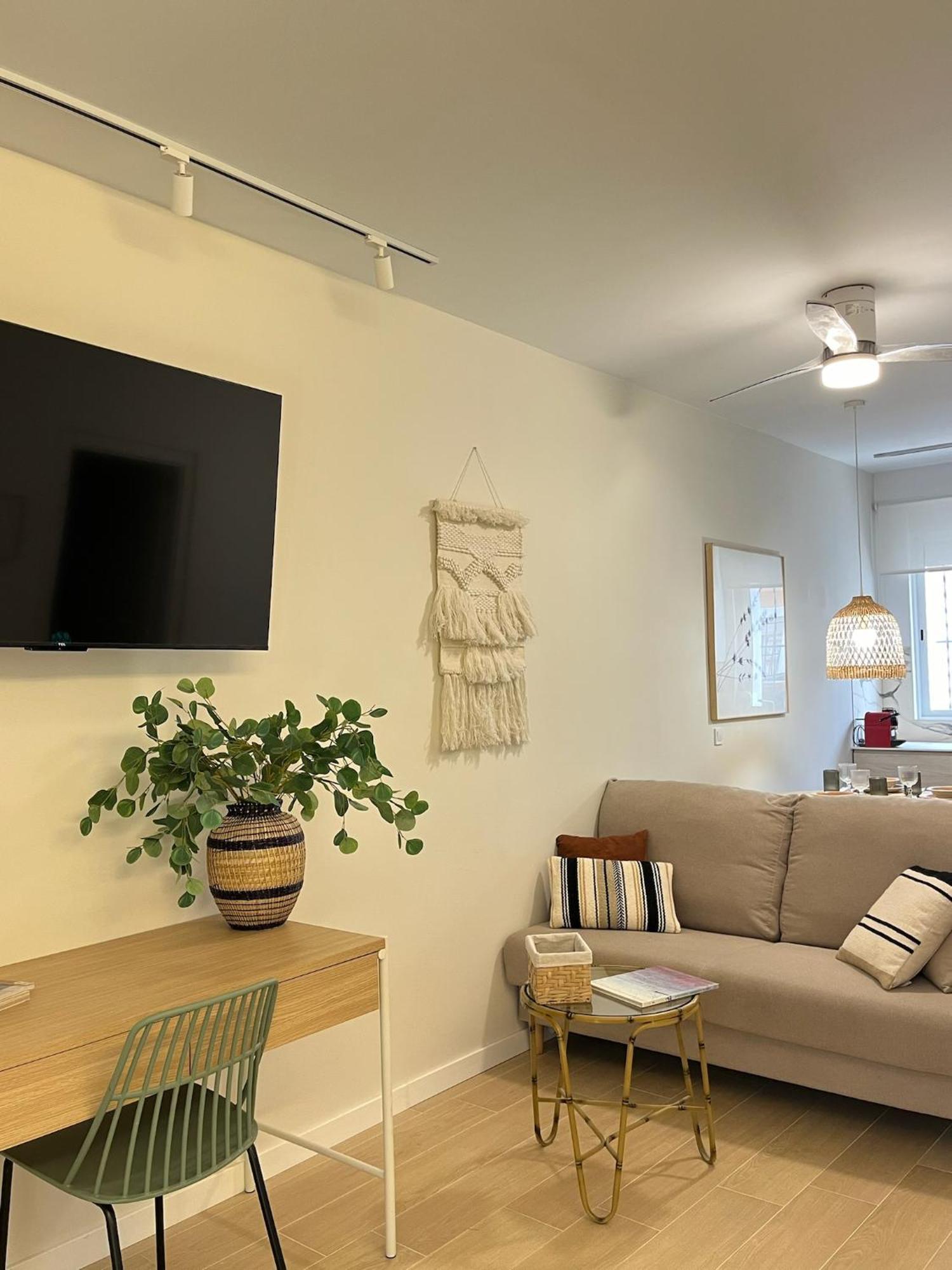 Loft Con Wifi Lavadora Secadora Cama Agradable Muy Proximo Valenciaアパートメント エクステリア 写真