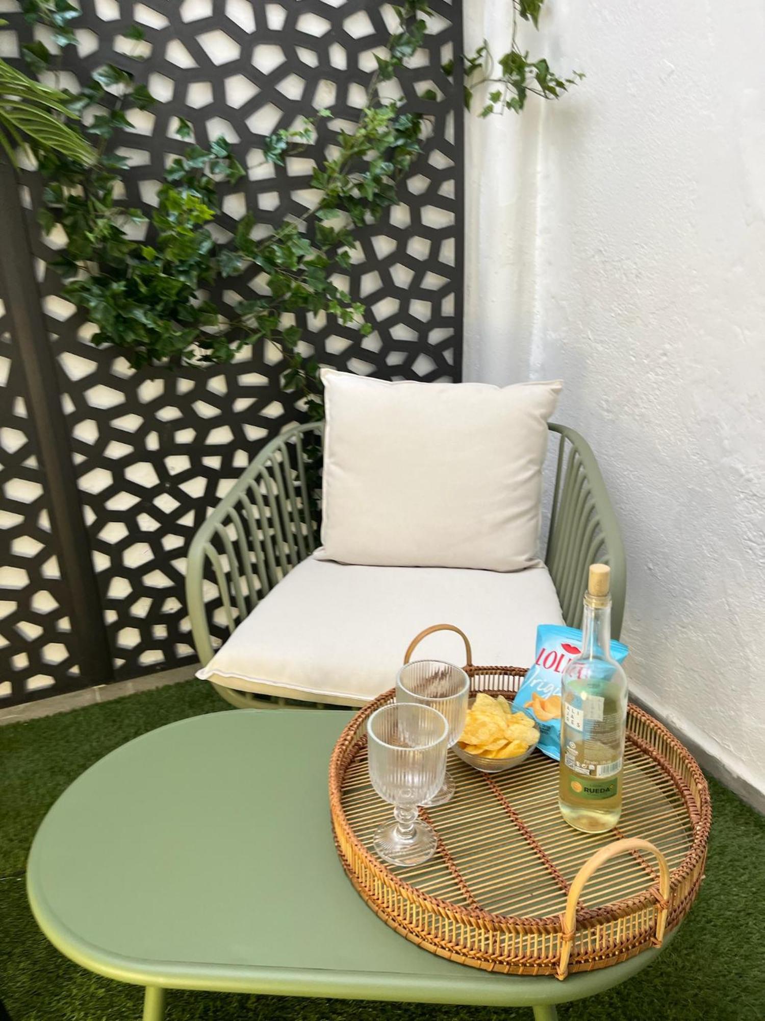 Loft Con Wifi Lavadora Secadora Cama Agradable Muy Proximo Valenciaアパートメント エクステリア 写真
