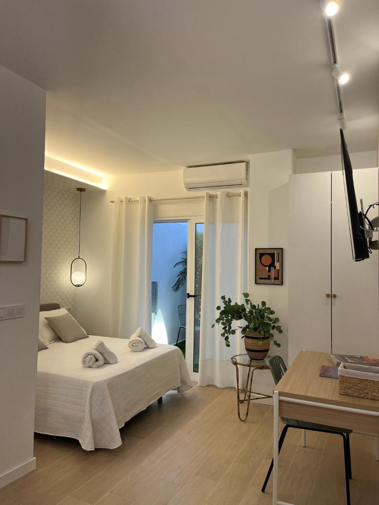 Loft Con Wifi Lavadora Secadora Cama Agradable Muy Proximo Valenciaアパートメント エクステリア 写真
